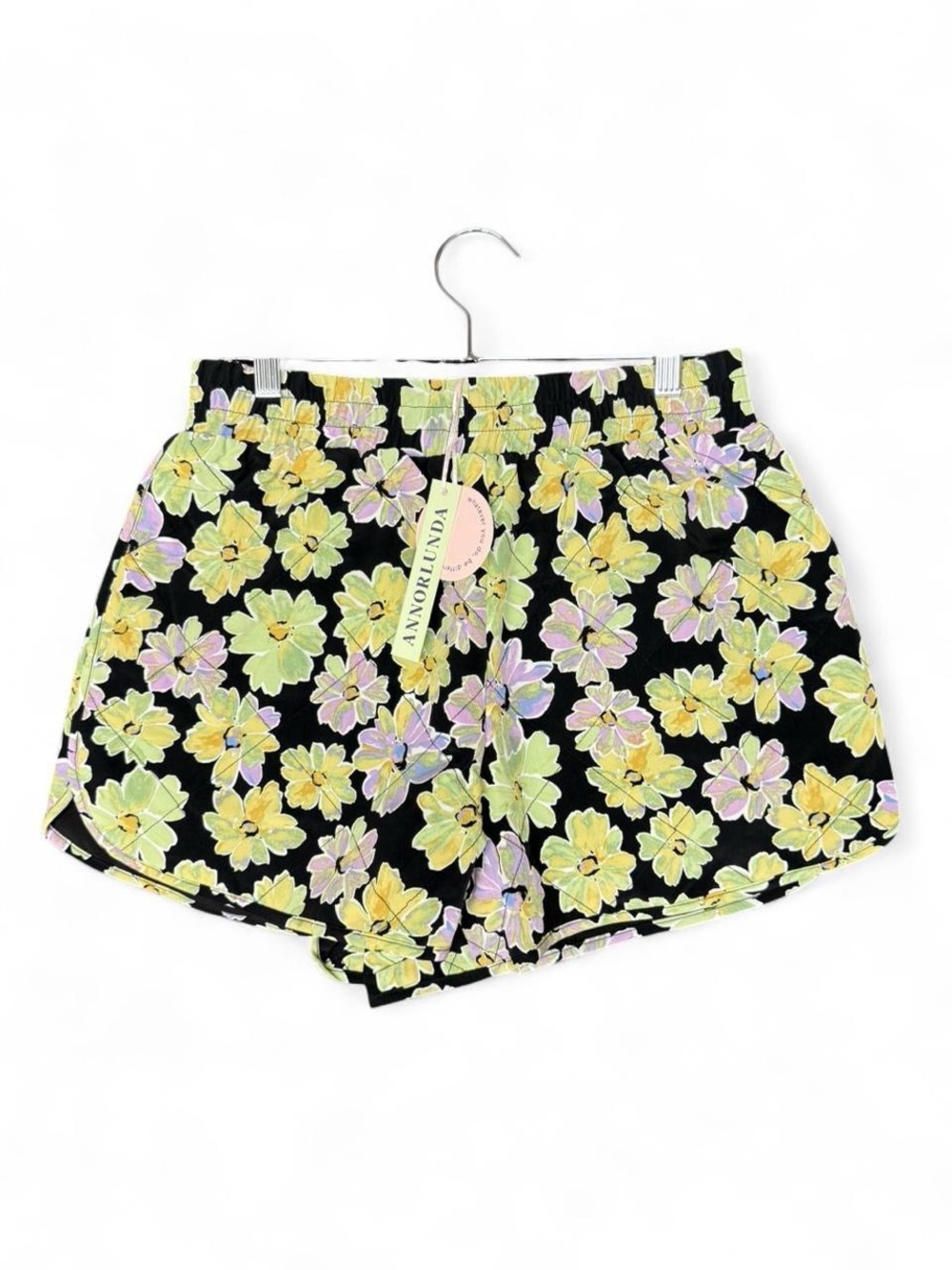 Annorlunda mini a-line shorts in quilted floral